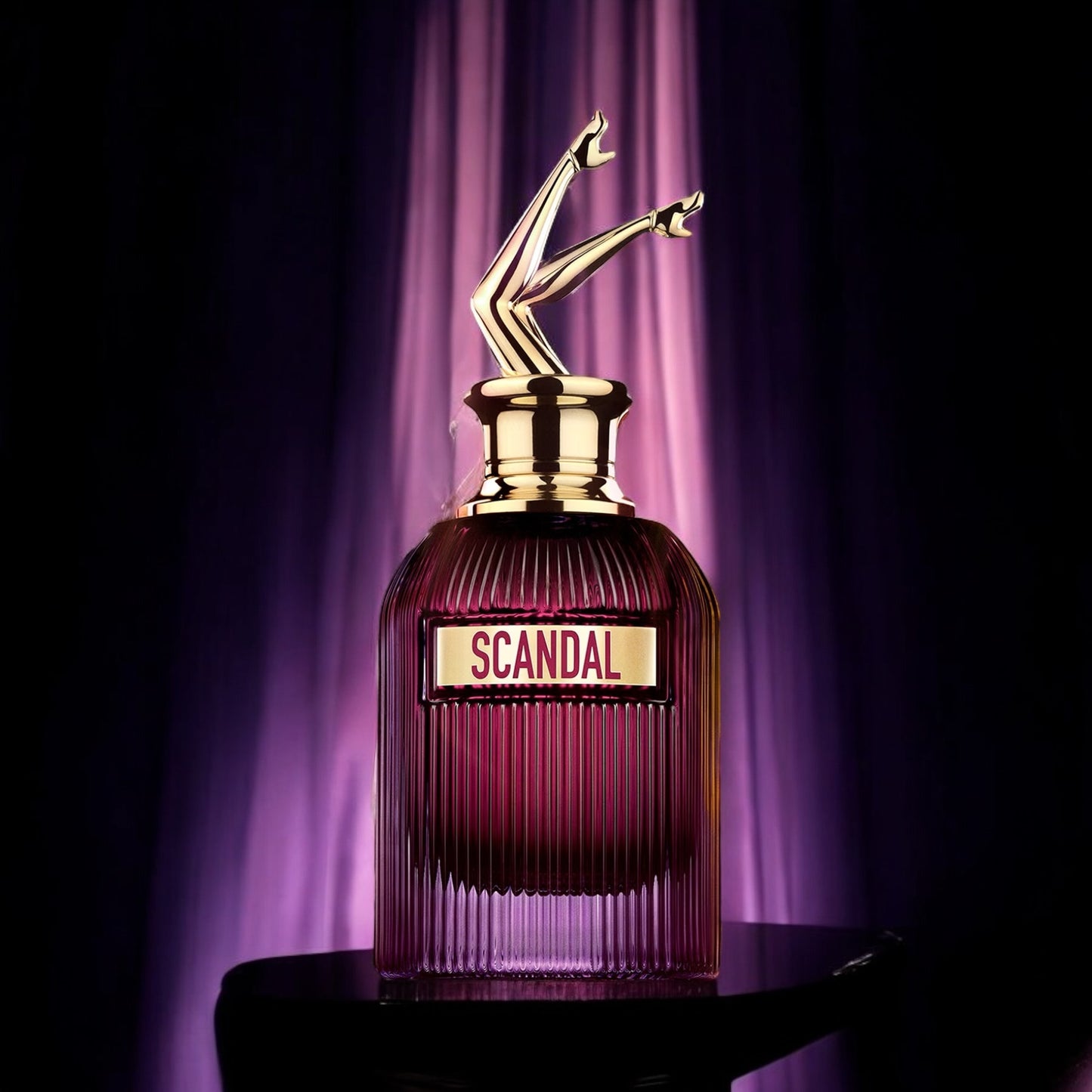 Jean Paul Gaultier Scandal Intense perfume sample highlighting its warm spicy and floral character with notes of vanilla and ylang-ylang for bold scent lovers.