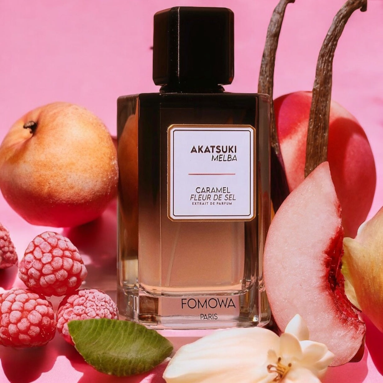 Akatsuki Melba sample highlighting sweet fruit and dessert-like notes, featuring osmanthus, vanilla, and salted butter caramel in a unique niche fragrance.