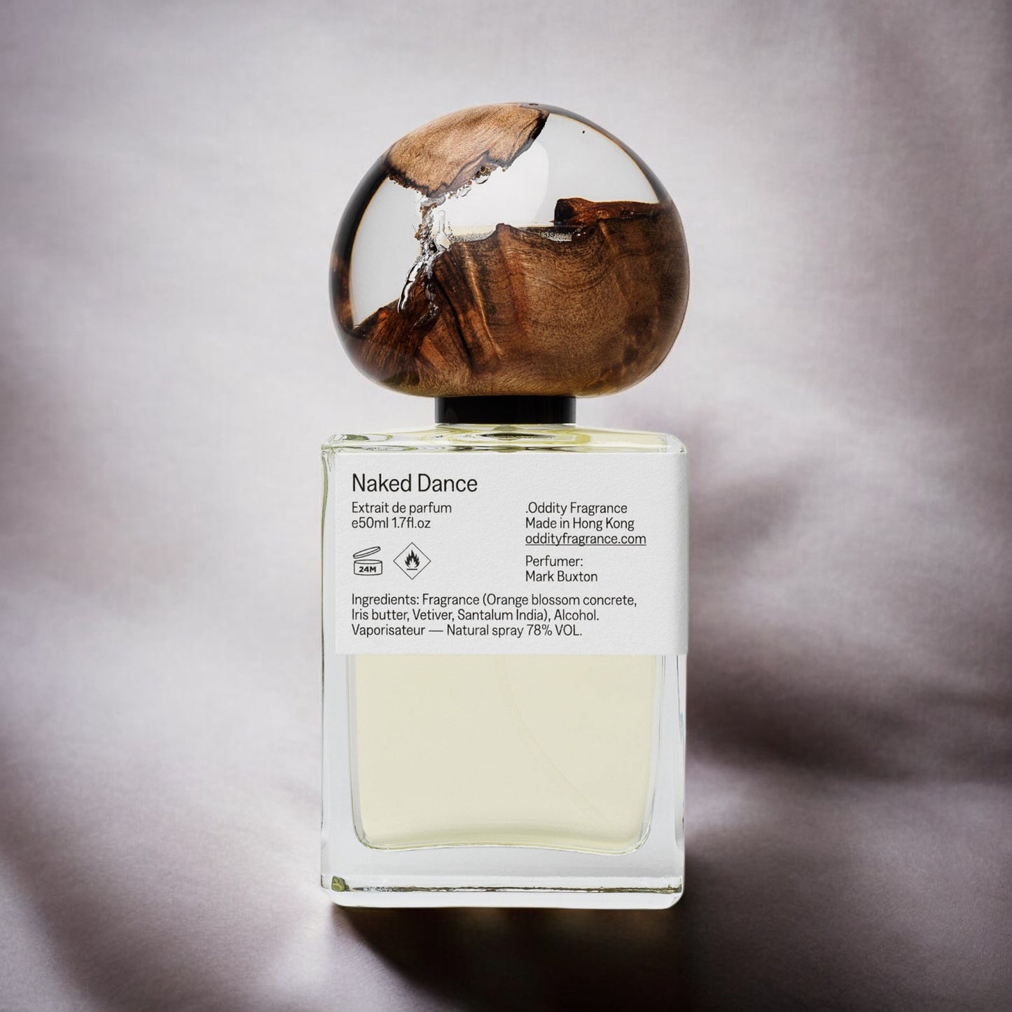 Oddity Naked Dance perfume sample - warm, musky florals and powdery woods in a soft, sunlit home setting
