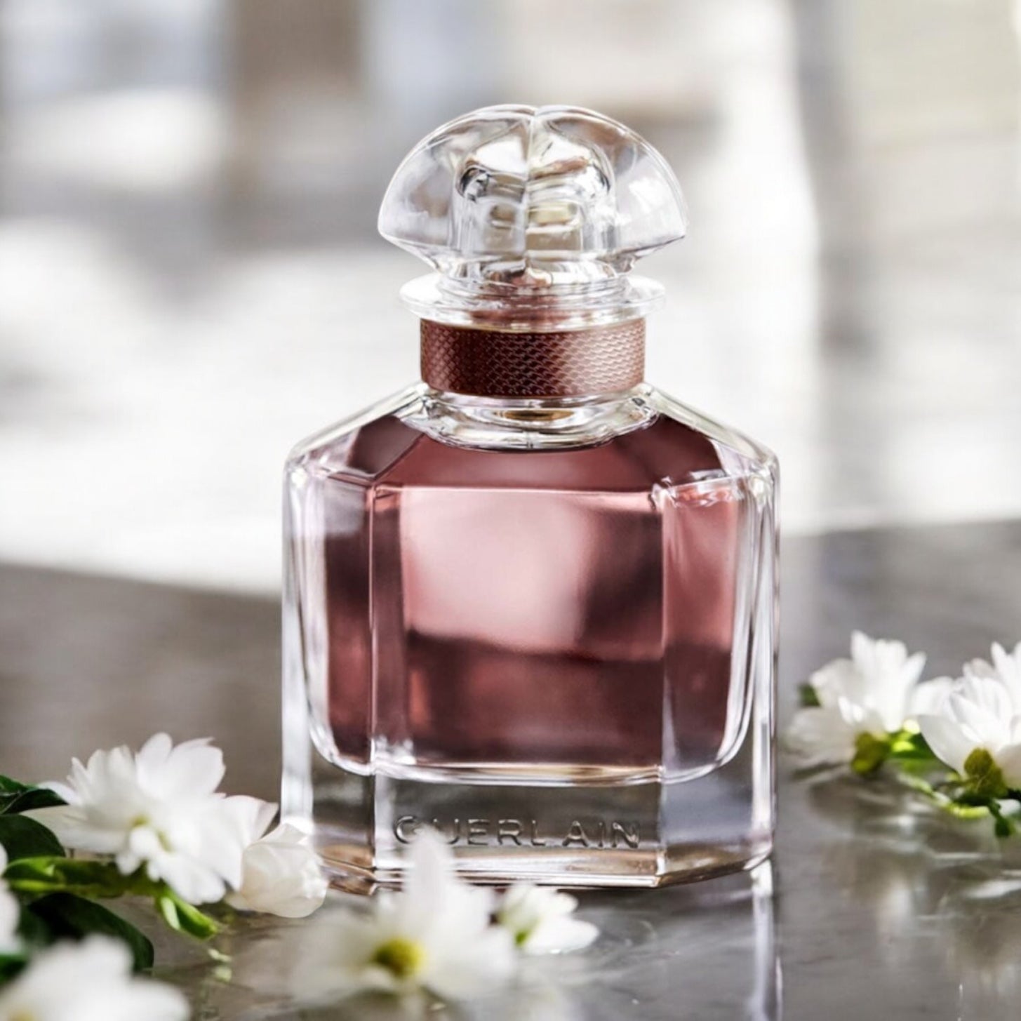 Close-up of a Mon Guerlain Intense sample, highlighting its bold vanilla, smoky woods, and elegant lavender signature.