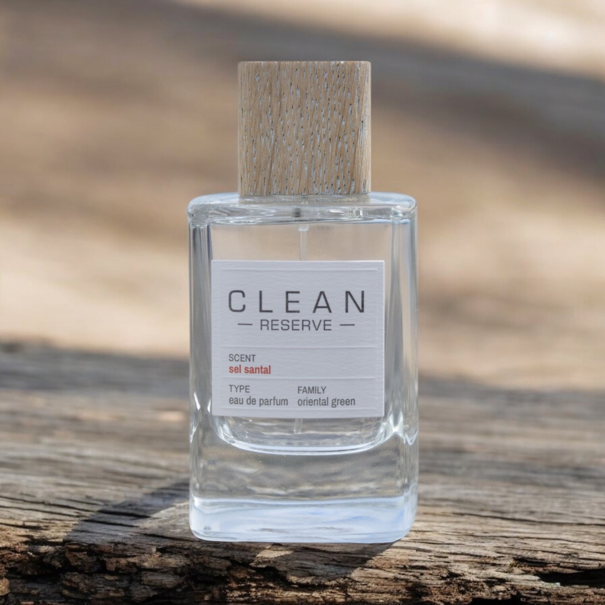 Close-up of a fragrance sample of Sel Santal, highlighting its nutmeg, hazelnut cream, and smoky sandalwood notes.