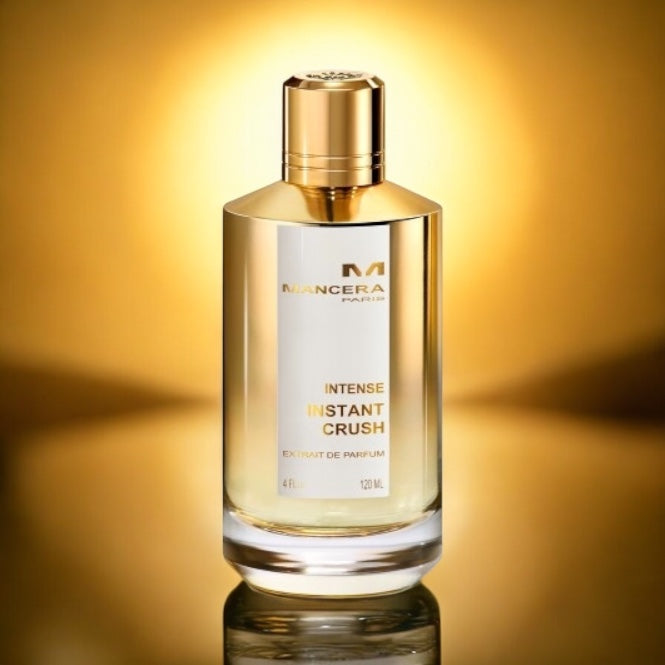 Close-up of a fragrance sample of Instant Crush Intense, highlighting its rich amber, patchouli, and musky notes for an intense and long-lasting scent.