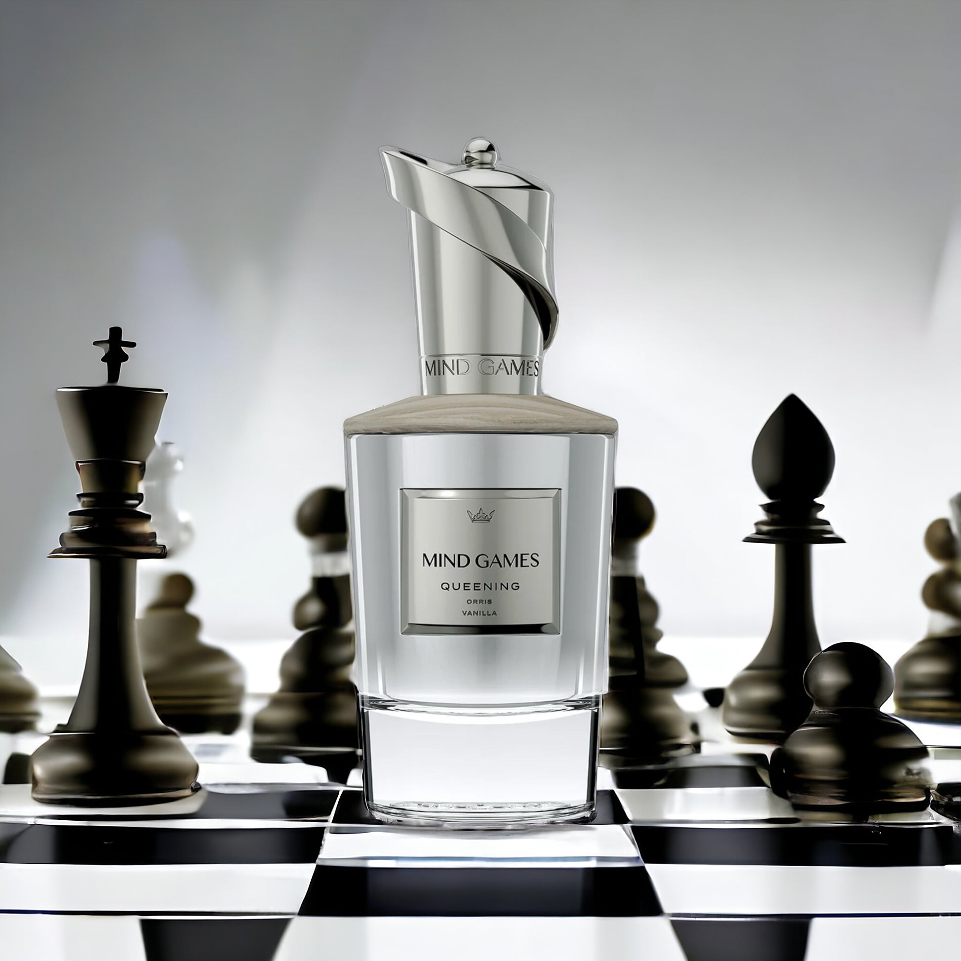  Close-up of a fragrance sample of Queening, highlighting its rich vanilla, smooth rum, and airy musk for a scent of confidence and elegance