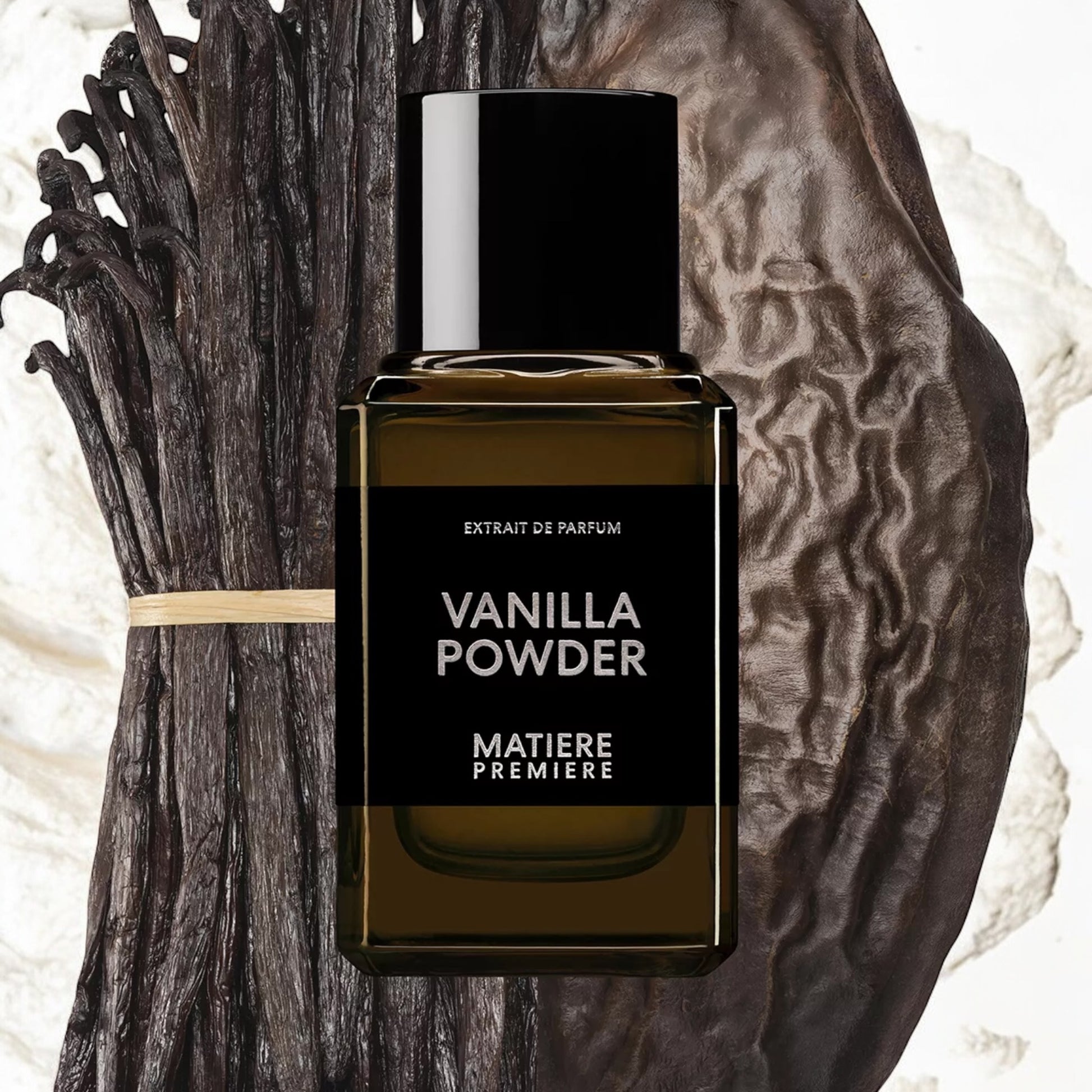 Vanilla Powder Extrait perfume sample – soft vanilla and tonka bean in a warm, airy lifestyle setting