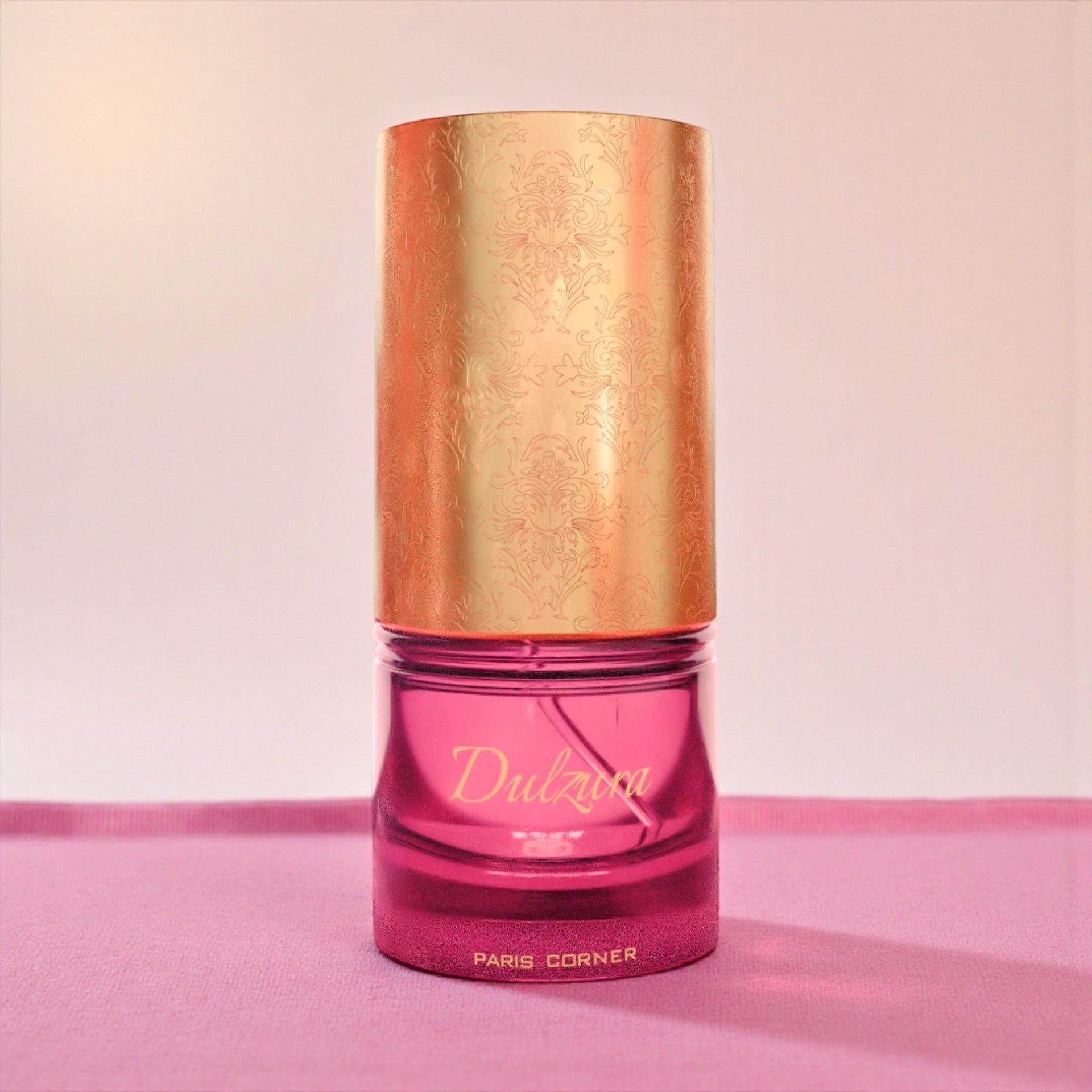 Paris Corner Dulzura perfume sample styled in a warm bakery inspired setting to highlight its cake, cream and vanilla notes.